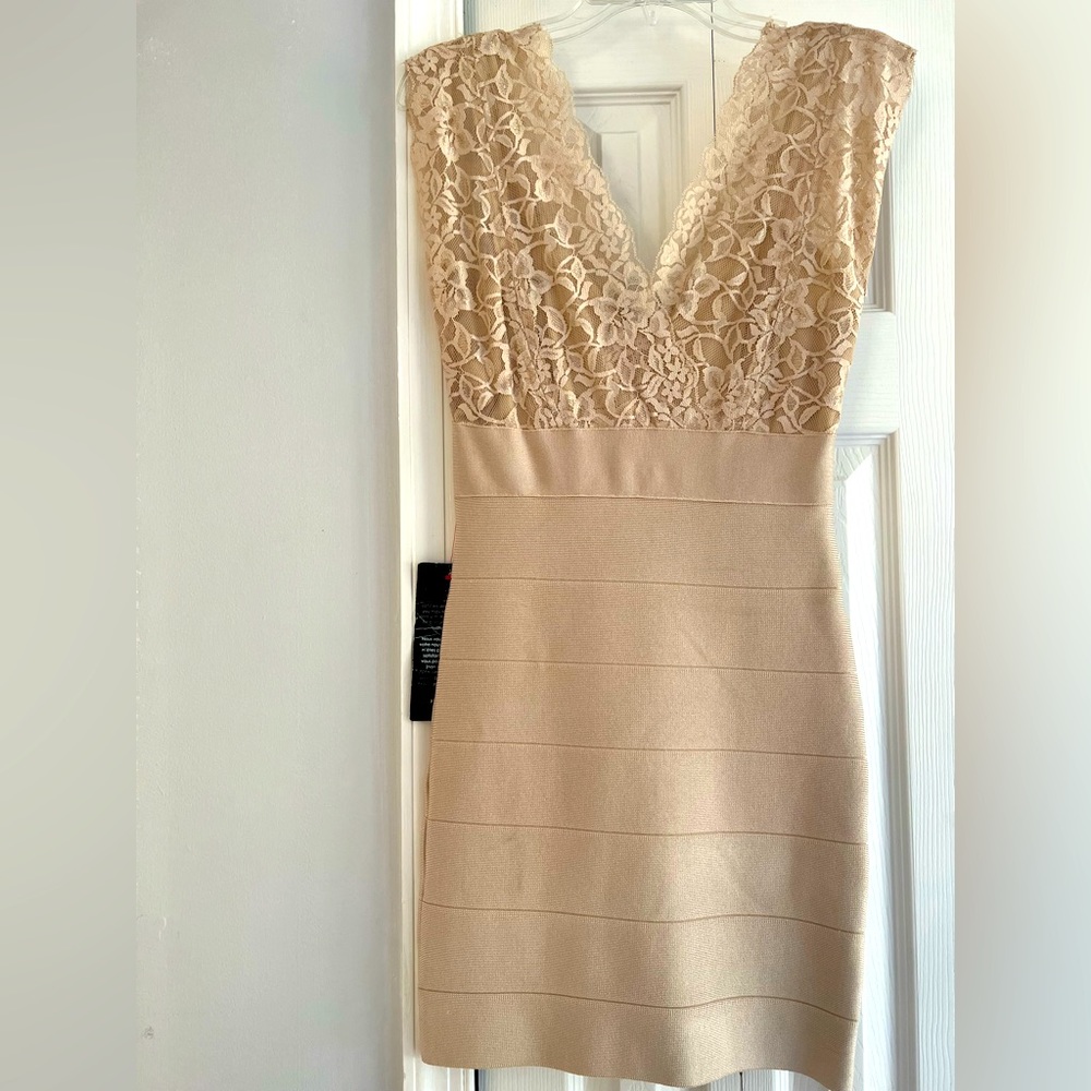 Bebe cut out lace bandage dress size medium